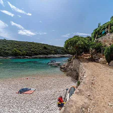 Vakantiehuis Seaside House For Families With Children Cove Rasohatica, Korcula - 4386 Lumbarda