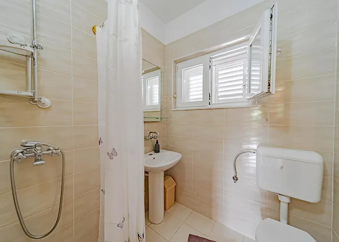 Seaside House For Families With Children Cove Rasohatica, Korcula - 4386 Hébergement de vacances *