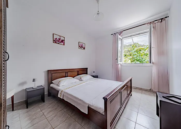 Seaside House For Families With Children Cove Rasohatica, Korcula - 4386 *